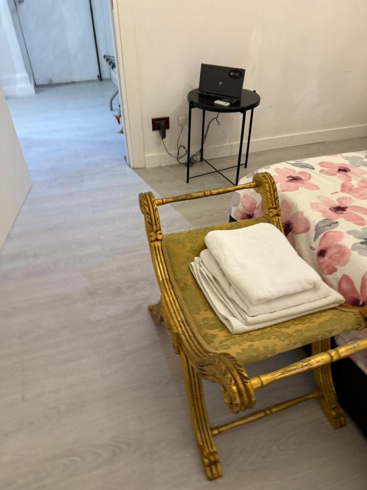 Ferienwohnung Affaccio Su Piazza Navona Rom Exterior foto